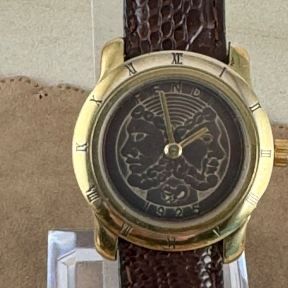 Fendi 1925 Roman Coin Watch Reverse marked FENDI 800L - Picture 4 of 10